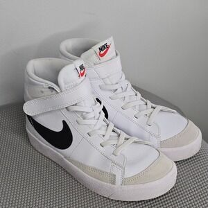Nike Kids Blazer Mid '77 Shoes White Mid-Top Lace Up DA4087 Sneakers Size 2.5Y